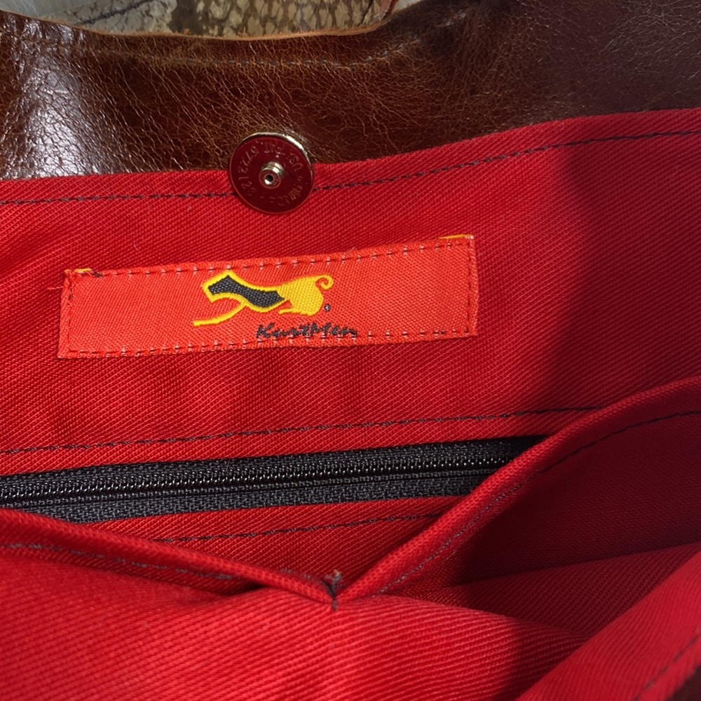 ๐คฉ Kurtman Purse - Picture 7 of 8